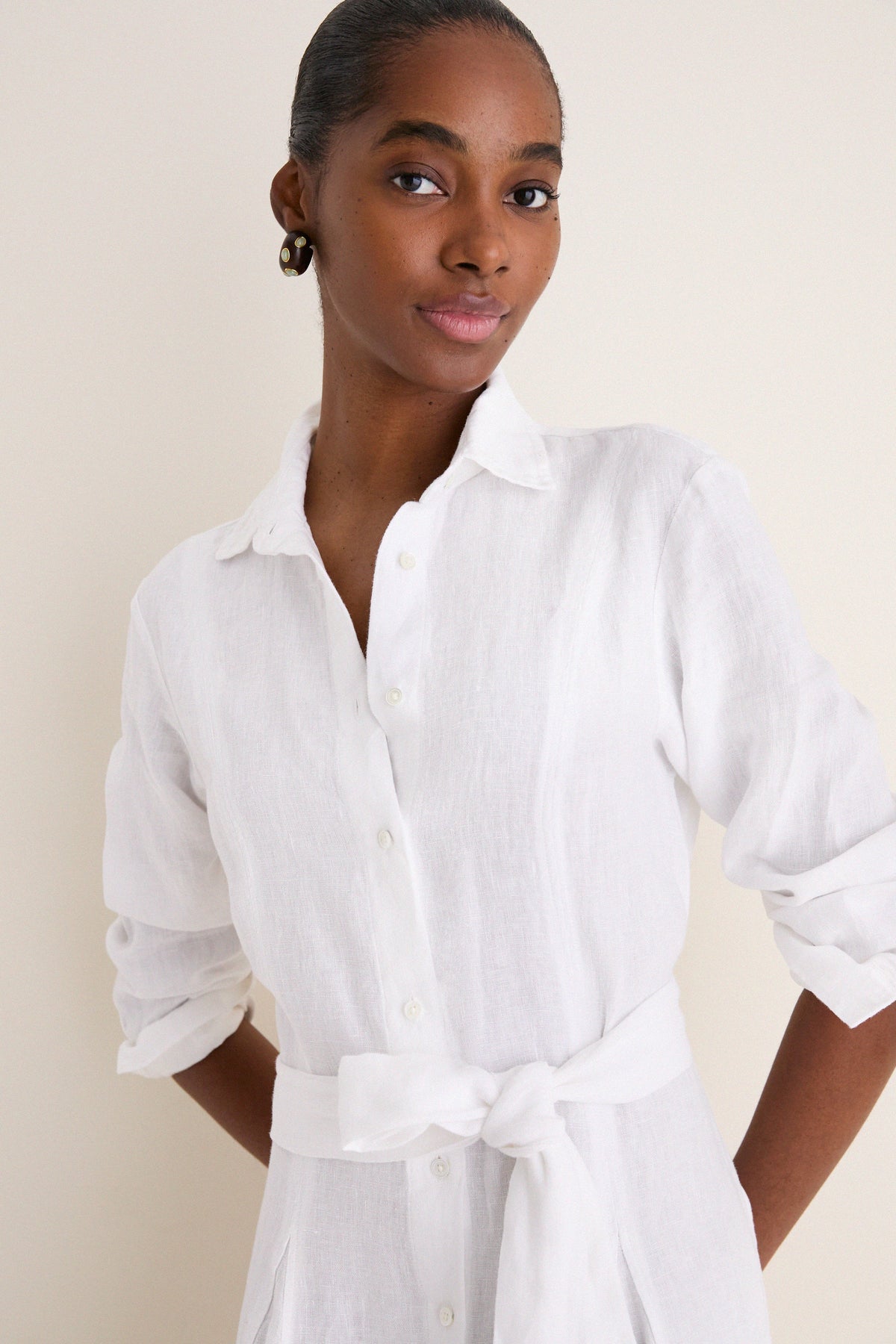 White Linen Woven Collared Long Sleeve Dress