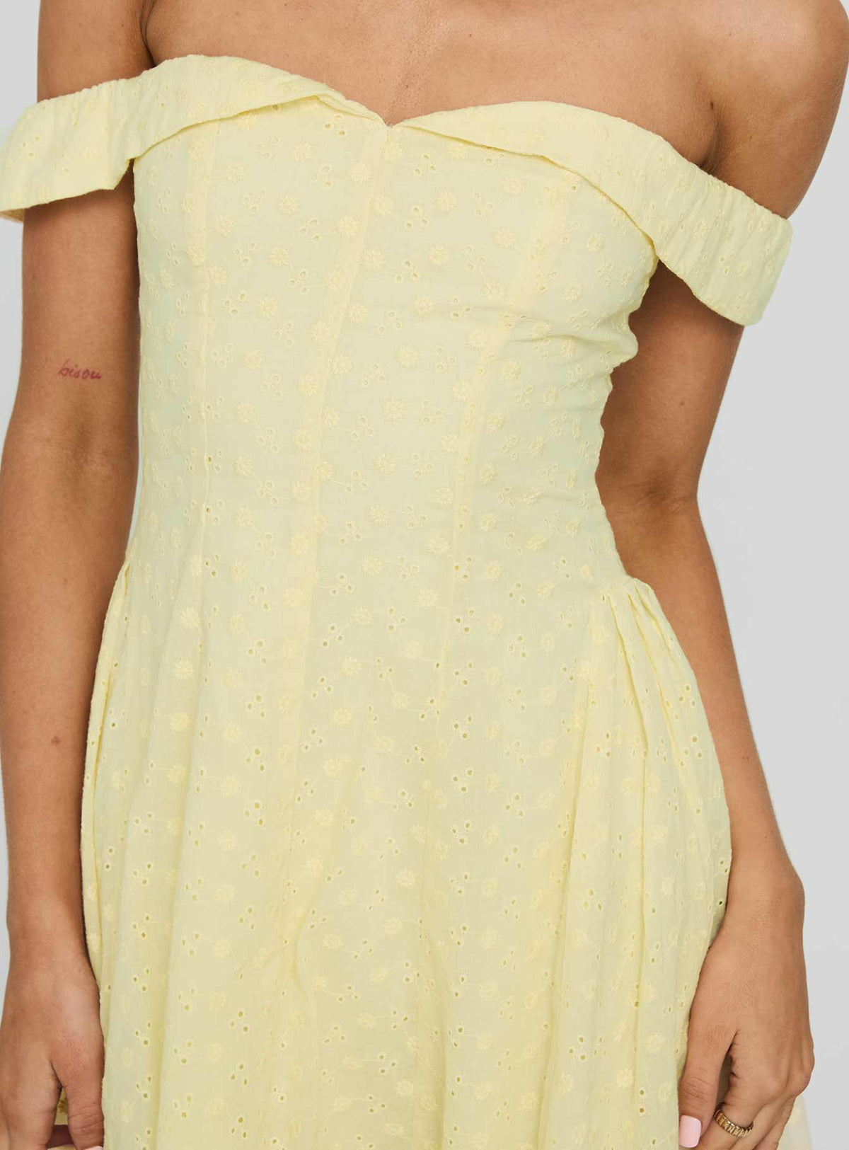Rosebud Off The Shoulder Mini Dress Lemon
