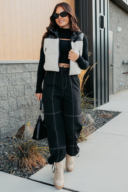 No Plot Needed Parachute Jogger Pants (Black)