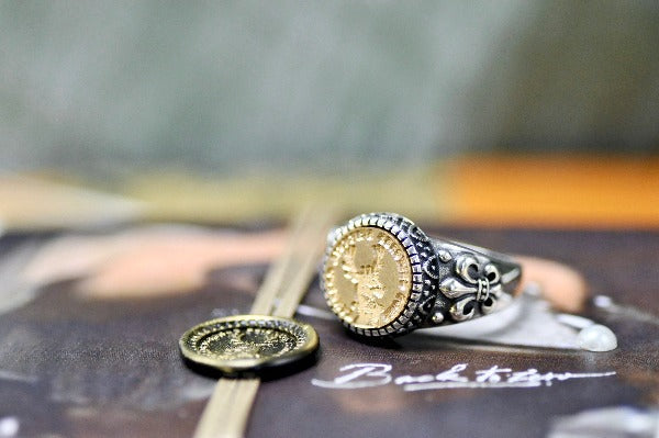 Deer Latin Motto Fleur De Lis Signet Ring - Backtozero B20 - 12f, 12mm, 12mm ring, 925 Silver, accessory, Animal, dedication, Fleur de Lis, him, Intaglio, Intaglio ring, jewelry, latin, latin motto, Message, motivation, ring, seal, seal ring, signet, size 10, size 11, size 8, size 9, wax seal, wax seal stamp, Woodland Animal