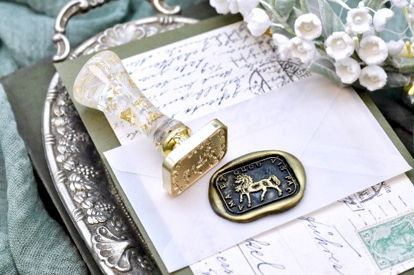 Horse Latin Motto Wax Seal Stamp - Backtozero B20 - Ambitious, antique, latin, latin motto, Message, Retro, rounded rectangle, Signature, signaturehandle