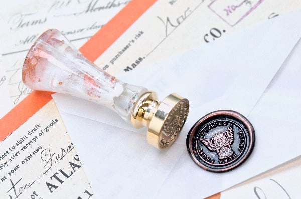 Hourglass Latin Motto Wax Seal Stamp | S - Backtozero B20 - antique, latin, latin motto, Message, Retro, Signature, signaturehandle, time