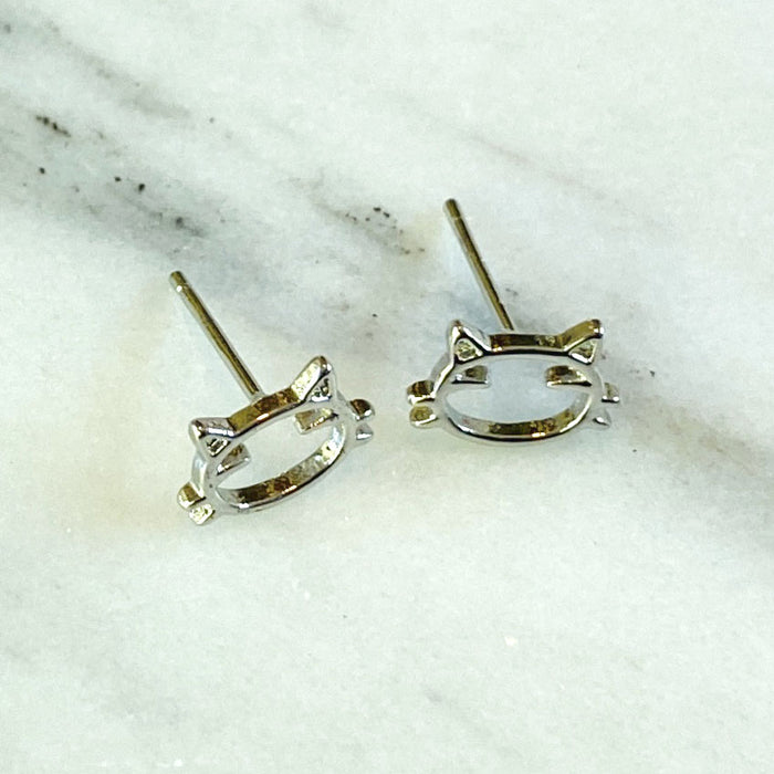 Purr Earrings