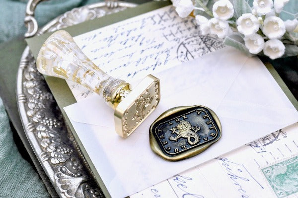 Sea Lion Latin Motto Wax Seal Stamp - Backtozero B20 - antique, Heraldic, latin, latin motto, Message, Mythical Creatures, potential, Retro, rounded rectangle, shine, Signature, signaturehandle